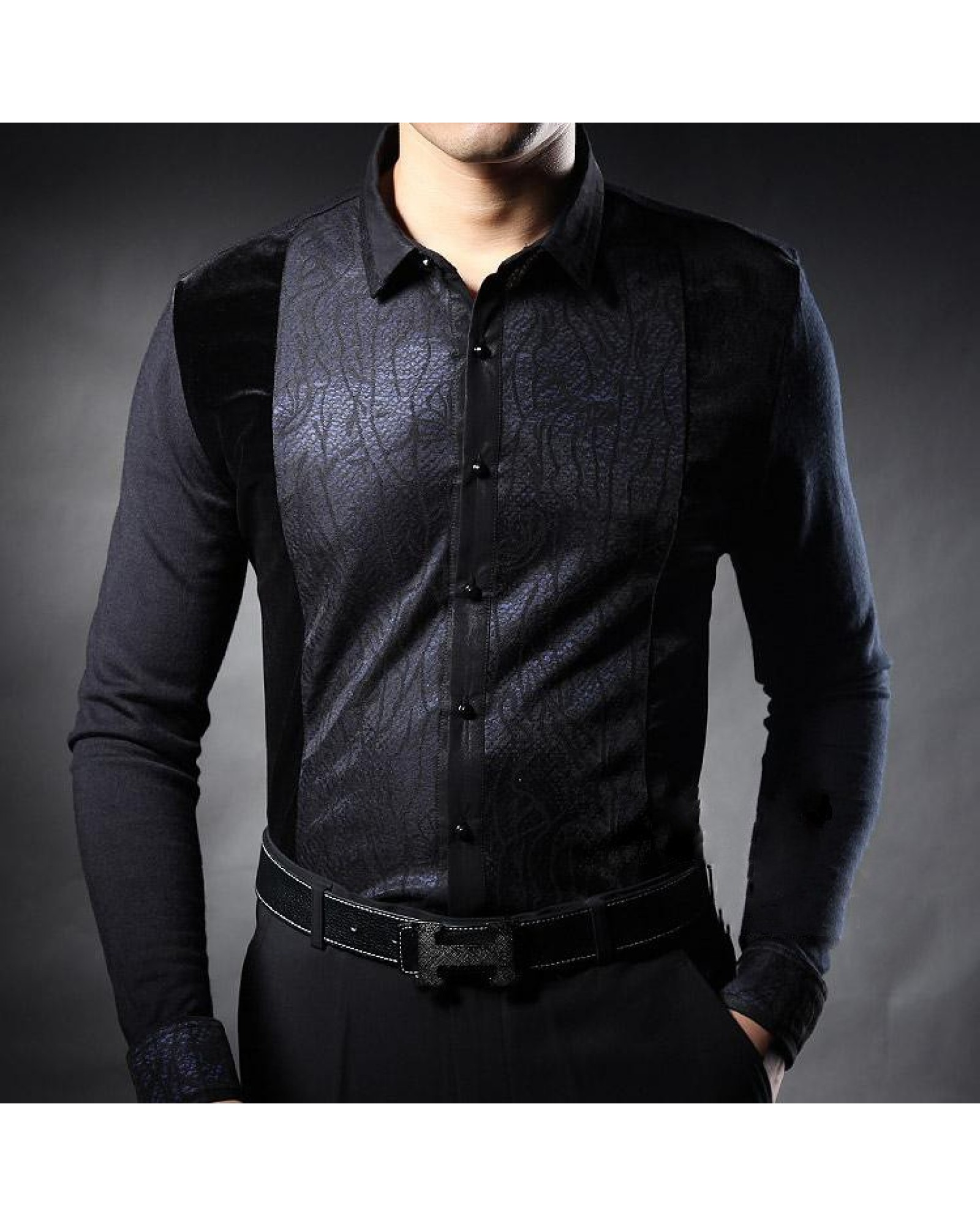 In the autumn of 2015 new men's middle-aged men's Long Sleeve Black Shirt